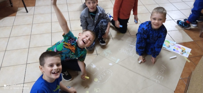 Uczniowie z Naszej Szkoły świętują Międzynarodowy Dzień Praw Dziecka wspólnie z UNICEF